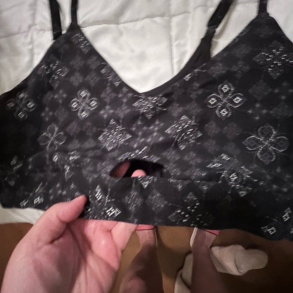 Joy lab Black Floral Lace Bralette — Women Intimates & Sleepwear Size 2xl - Picture 2 of 5